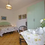 アパート Casa Augusta *