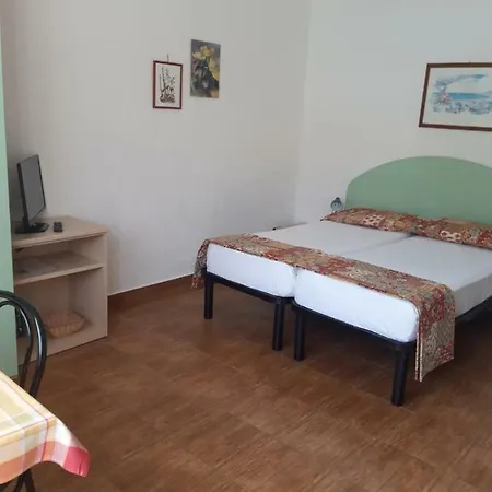 Casa Augusta Maccagno