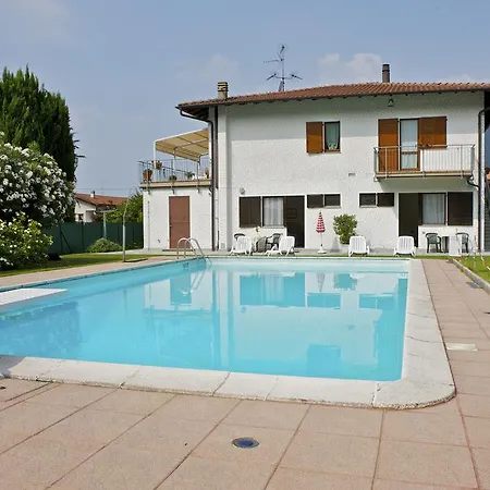 Casa Augusta Maccagno