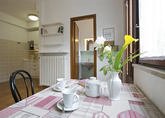 公寓 Casa Augusta Maccagno